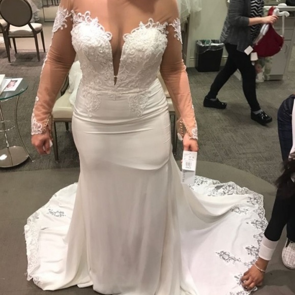 Wedding Dress Galina Signature